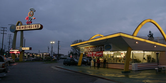 1200px downeymcdonaldsjpg McDonalds to sponsor Australian Starcraft II World Championship Series