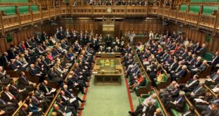 2013 5 8 house of commons mps debatejpg Labour MP raises the issue of loot boxes in UK Parliament.
