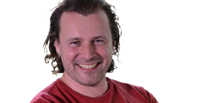 jason kingsleypng Rebellion CEO: "If we're making games, we're never going to drop single player. We love single player."