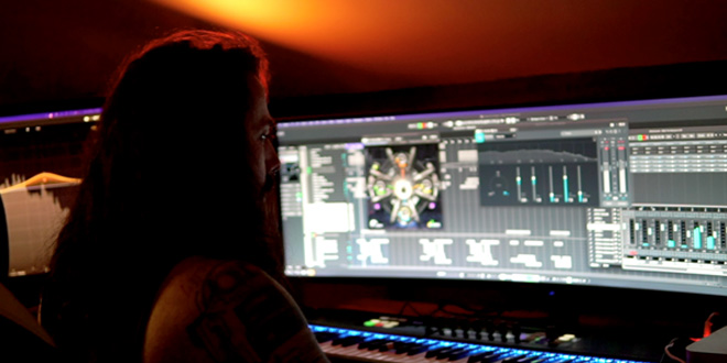 texas chainsaw massacre img 2 Halloween Horror Notes: Ross Tregenza on developing the sound of The Texas Chain Saw Massacre